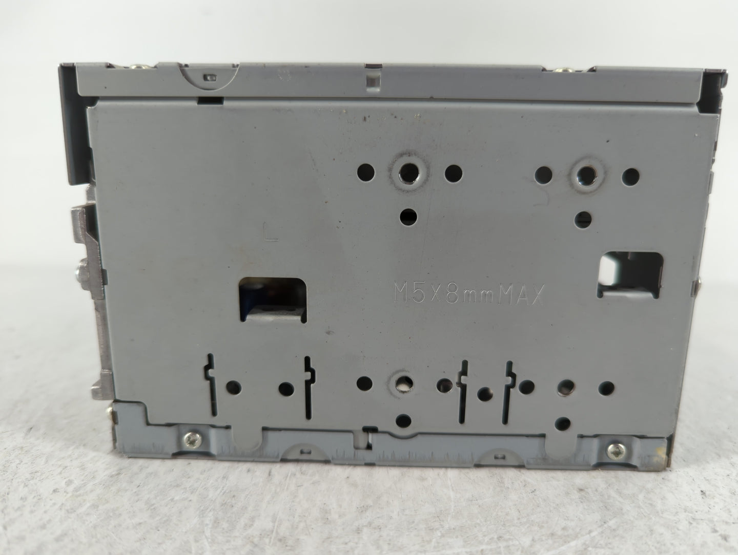 2008-2013 Mitsubishi Outlander Am Fm Cd Player Radio Receiver - Oemusedautoparts1.com