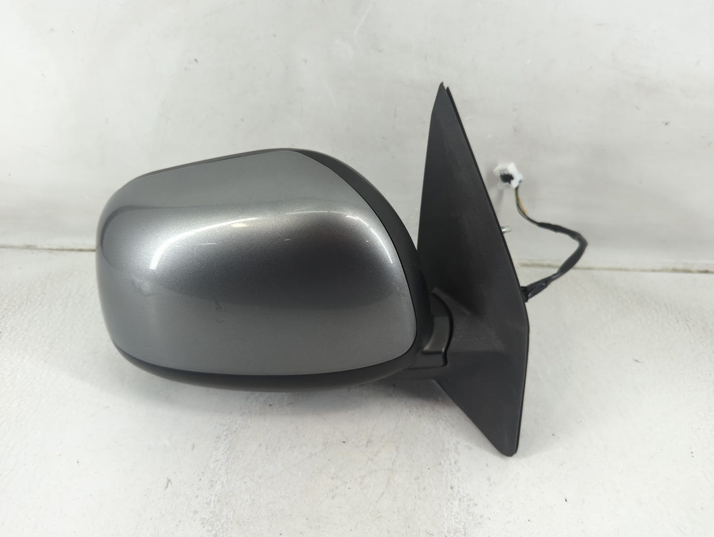 2011-2013 Mitsubishi Outlander Sport Passenger Side View Mirror - Right Door Mirror OEM Used - Oemusedautoparts1.com