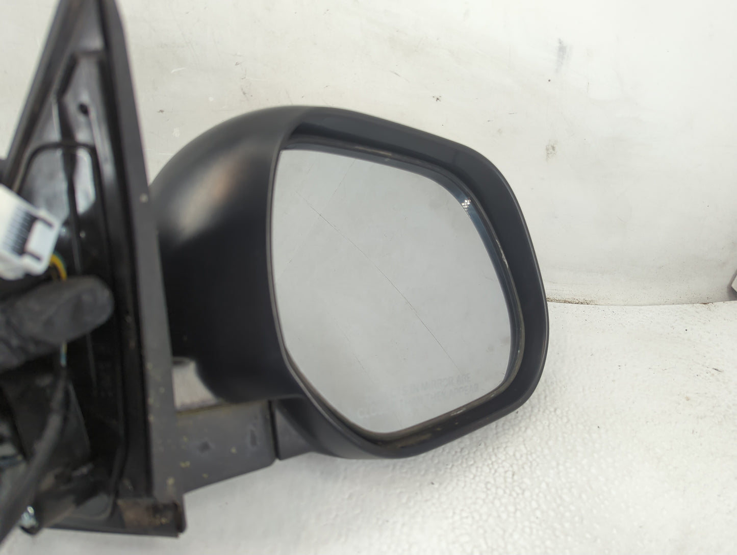 2011-2013 Mitsubishi Outlander Sport Passenger Side View Mirror - Right Door Mirror OEM Used - Oemusedautoparts1.com