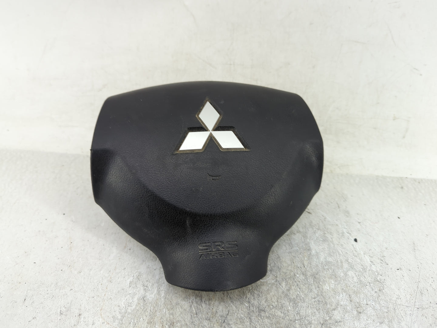 2011-2012 Mitsubishi Outlander Sport Air Bag Driver Left Steering Wheel Mounted Fits Fits 2011 2012 OEM Used Auto Parts - Oe