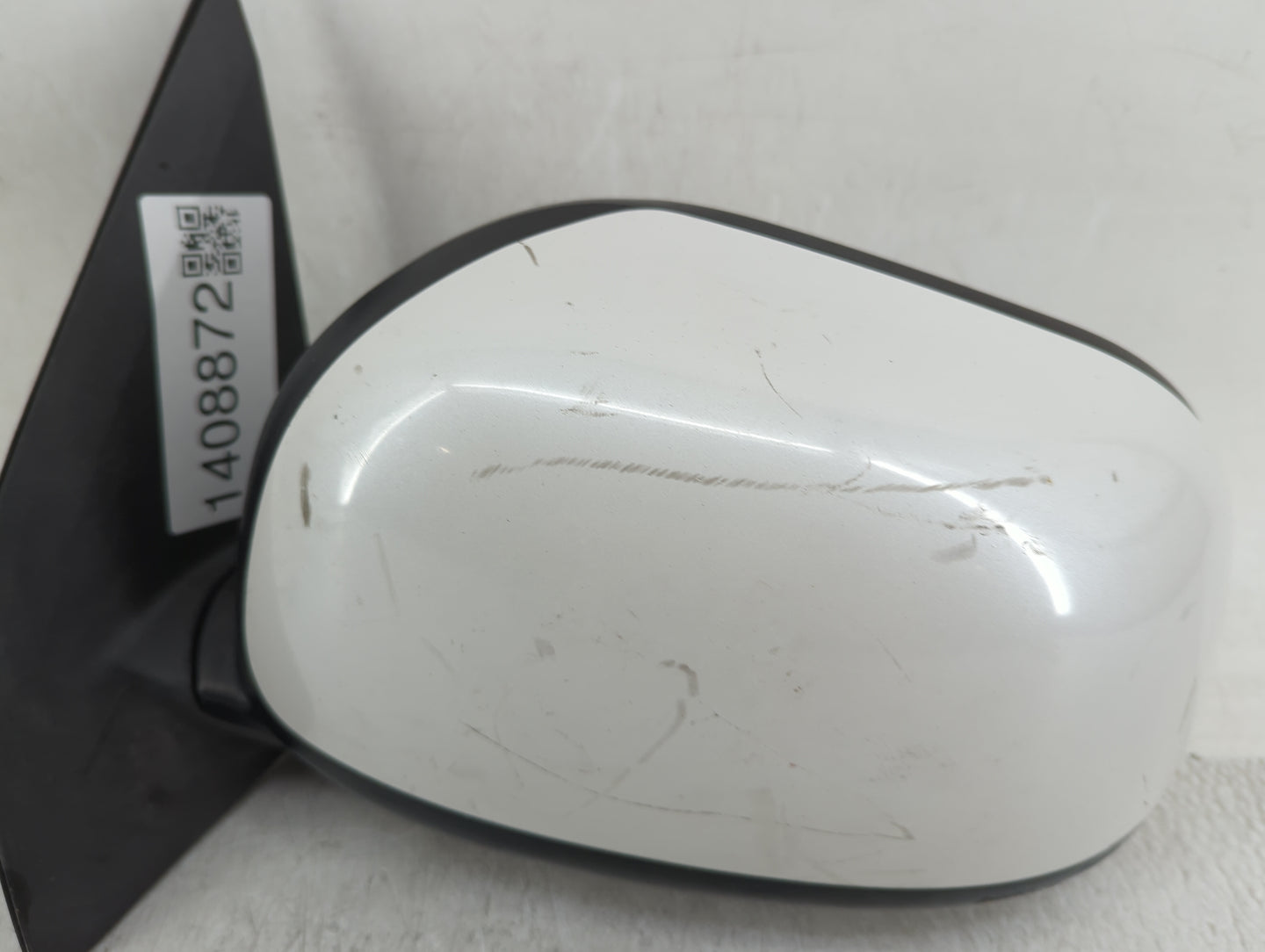 2011-2013 Mitsubishi Outlander Sport Driver Side View Mirror - Left Door Mirror OEM Used - Oemusedautoparts1.com
