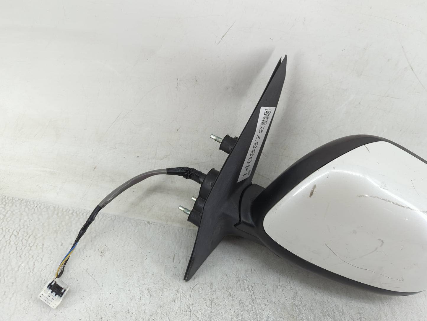 2011-2013 Mitsubishi Outlander Sport Driver Side View Mirror - Left Door Mirror OEM Used - Oemusedautoparts1.com