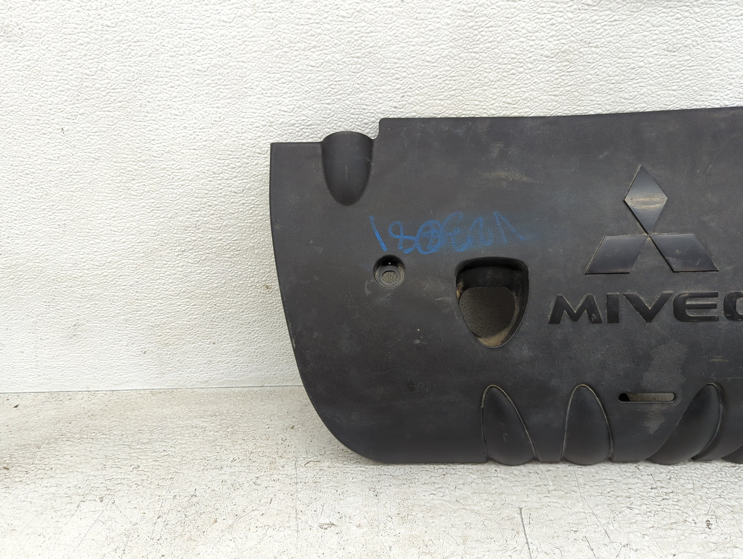 2012 Mitsubishi Outlander Sport Engine Cover - Oemusedautoparts1.com