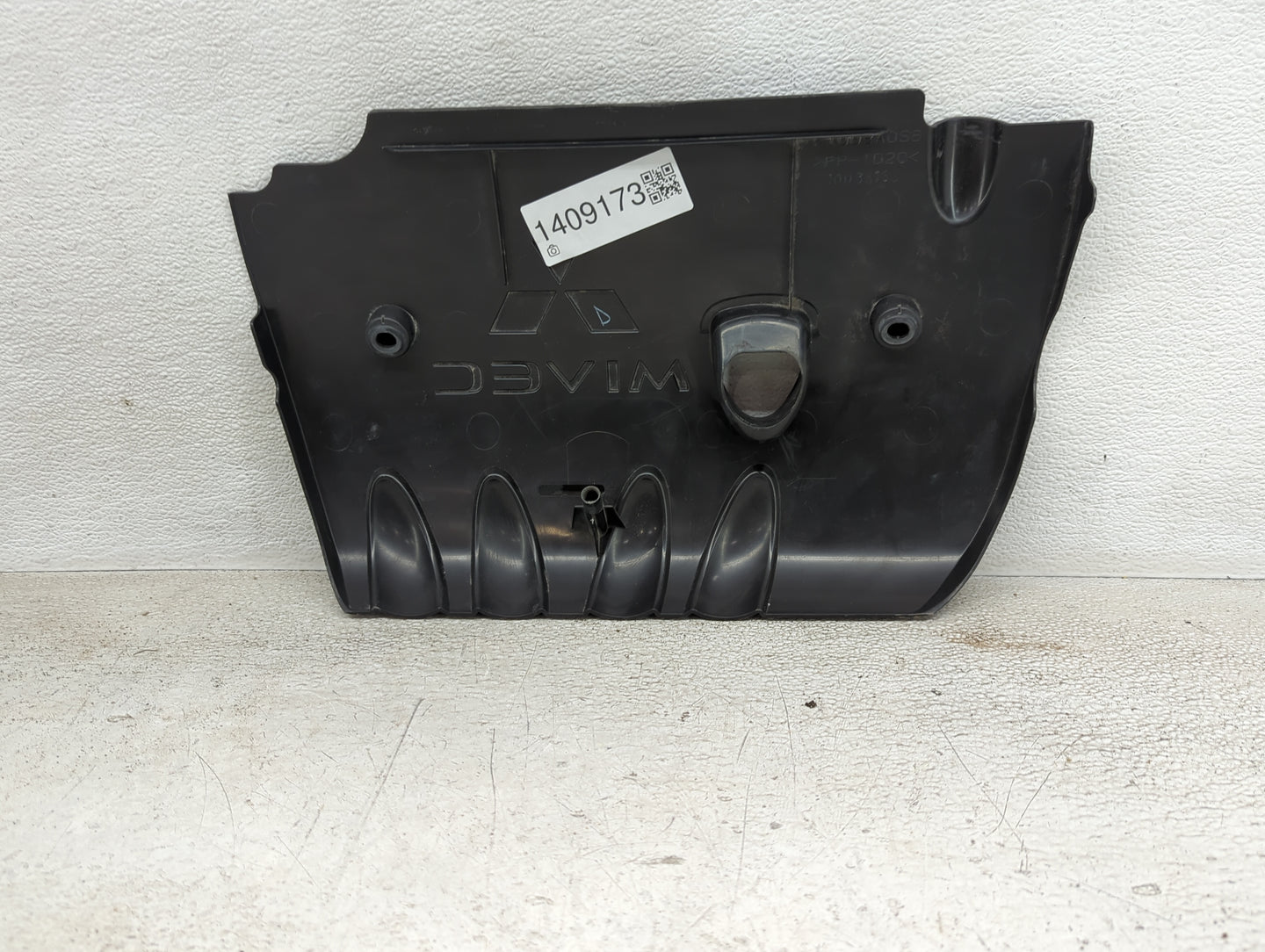 2012 Mitsubishi Outlander Sport Engine Cover - Oemusedautoparts1.com