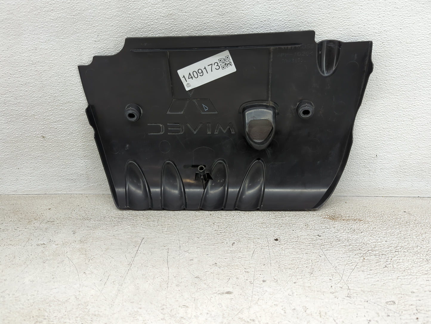 2012 Mitsubishi Outlander Sport Engine Cover - Oemusedautoparts1.com