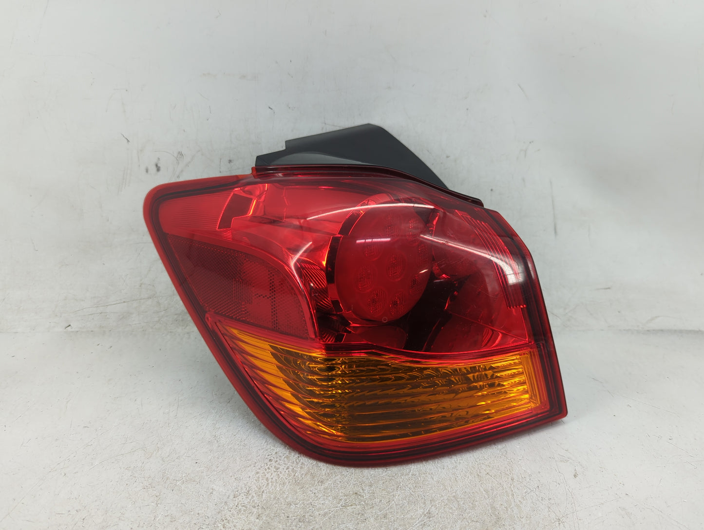 2011-2017 Mitsubishi Outlander Sport Tail Light Assembly Driver Left OEM Fits Fits 2011 2012 2013 2014 2015 2016 2017 OEM Us