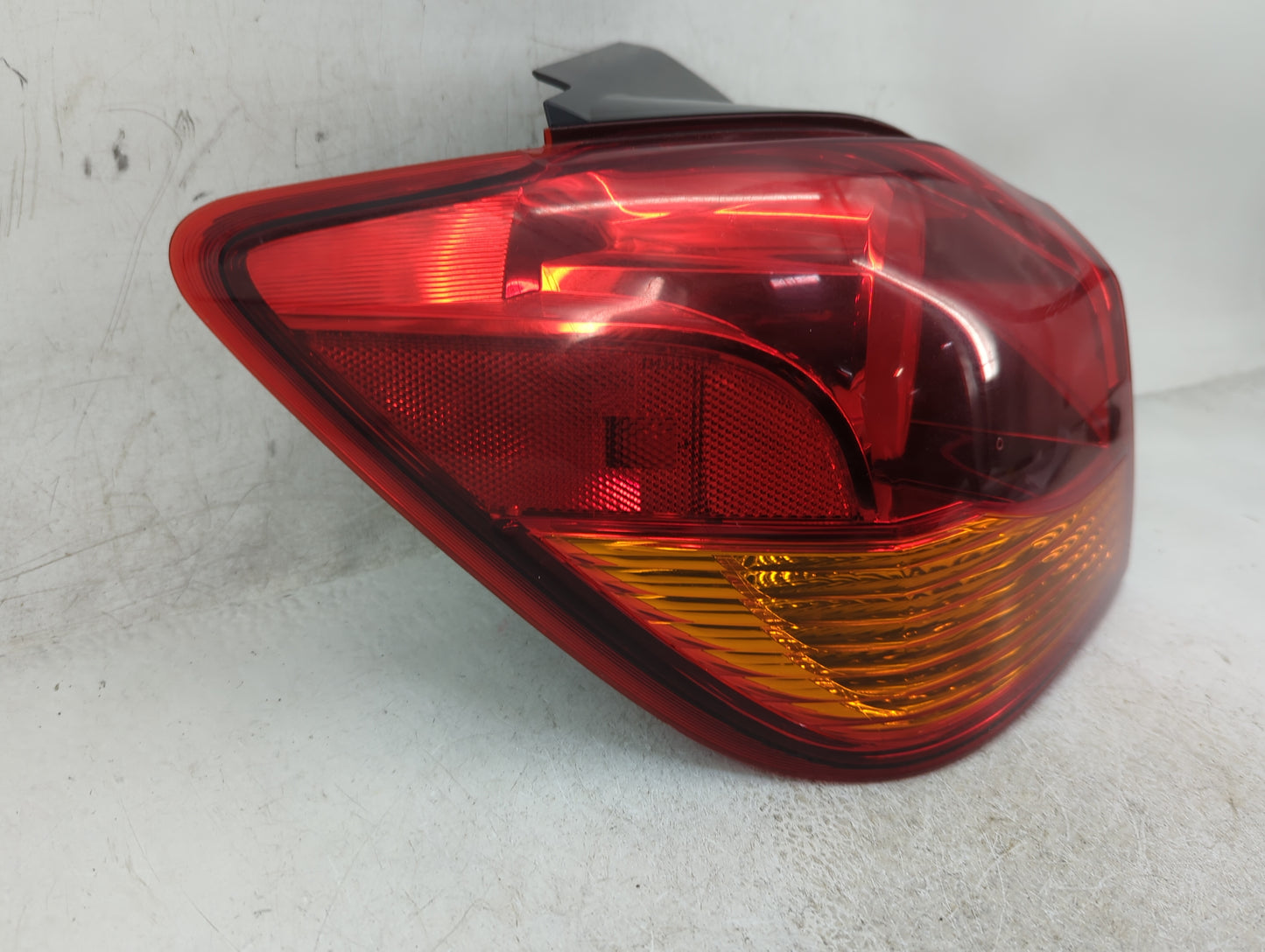 2011-2017 Mitsubishi Outlander Sport Tail Light Assembly Driver Left OEM Fits Fits 2011 2012 2013 2014 2015 2016 2017 OEM Us