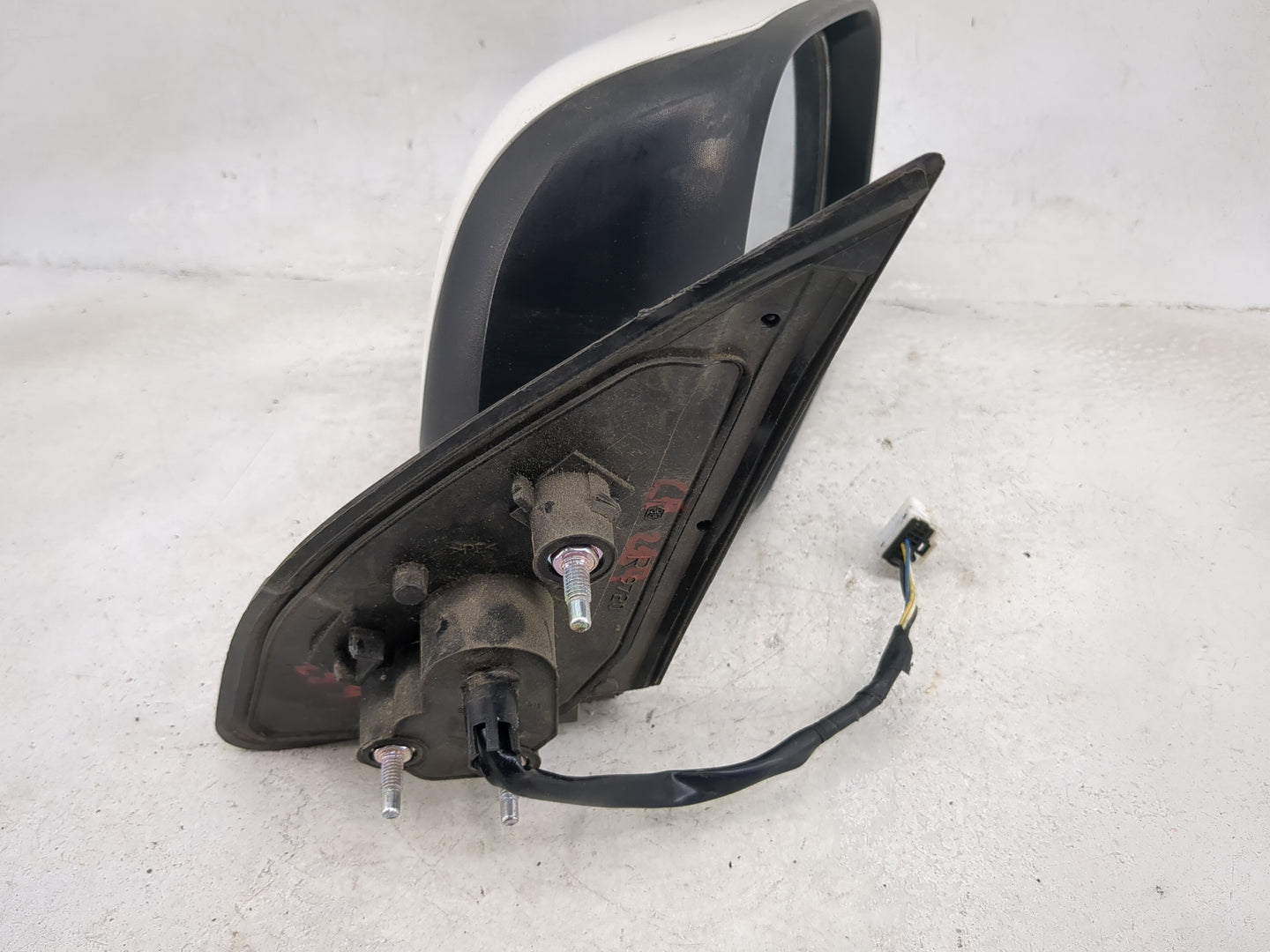 2011-2013 Mitsubishi Outlander Sport Passenger Side View Mirror - Right Door Mirror OEM Used - Oemusedautoparts1.com