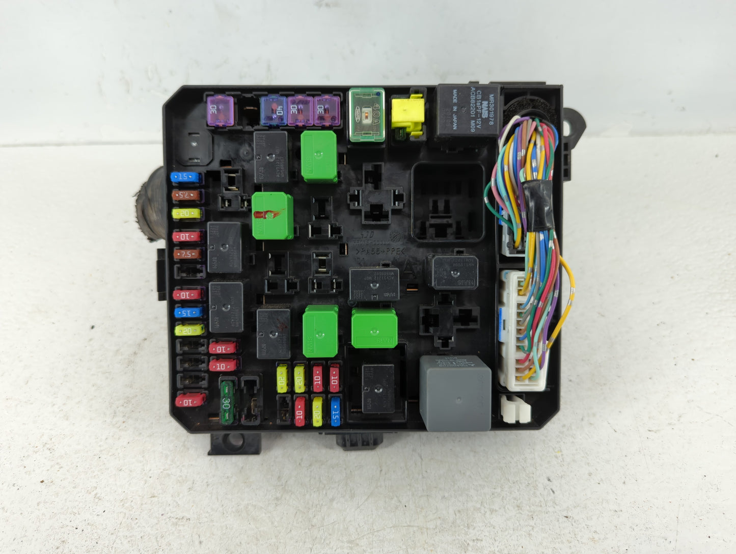 2012-2017 Mitsubishi Outlander Sport Fusebox Fuse Box Panel Relay Module P/N:8566A024 Fits Fits 2012 2013 2014 2015 2016 201