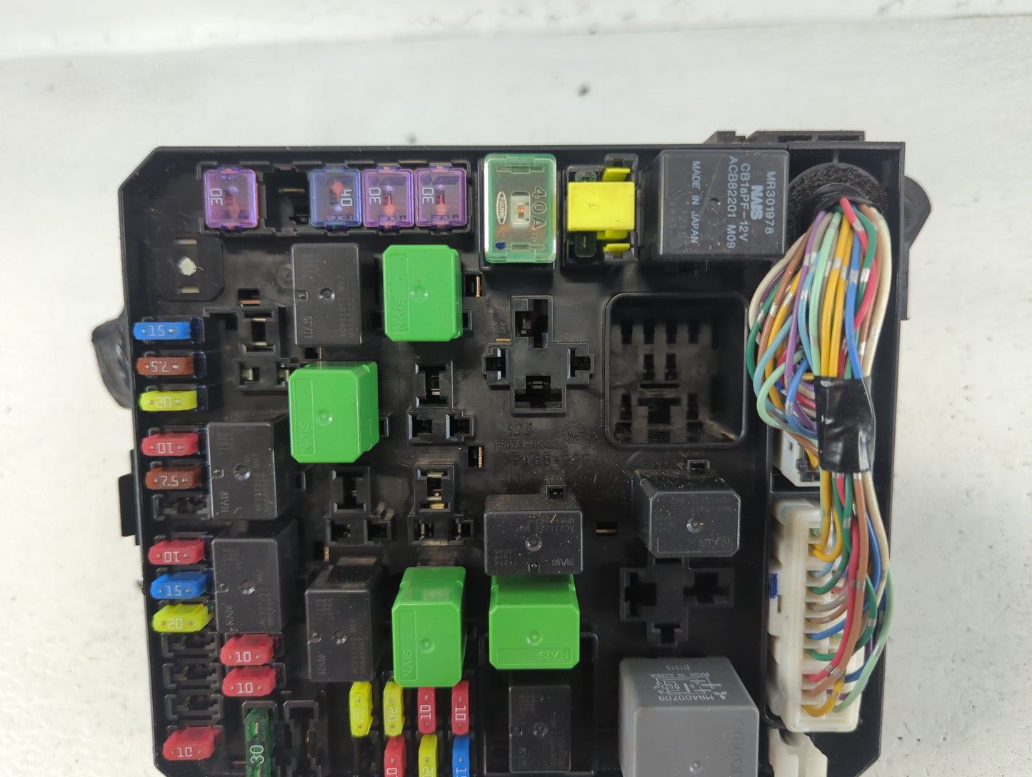 2012-2017 Mitsubishi Outlander Sport Fusebox Fuse Box Panel Relay Module P/N:8565A024 Fits Fits 2012 2013 2014 2015 2016 201