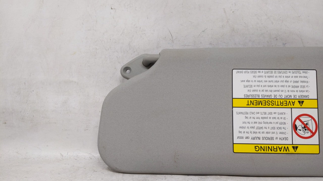 2012 Mitsubishi Rvr Sun Visor Shade Replacement Passenger Right Mirror Fits OEM Used Auto Parts - Oemusedautoparts1.com