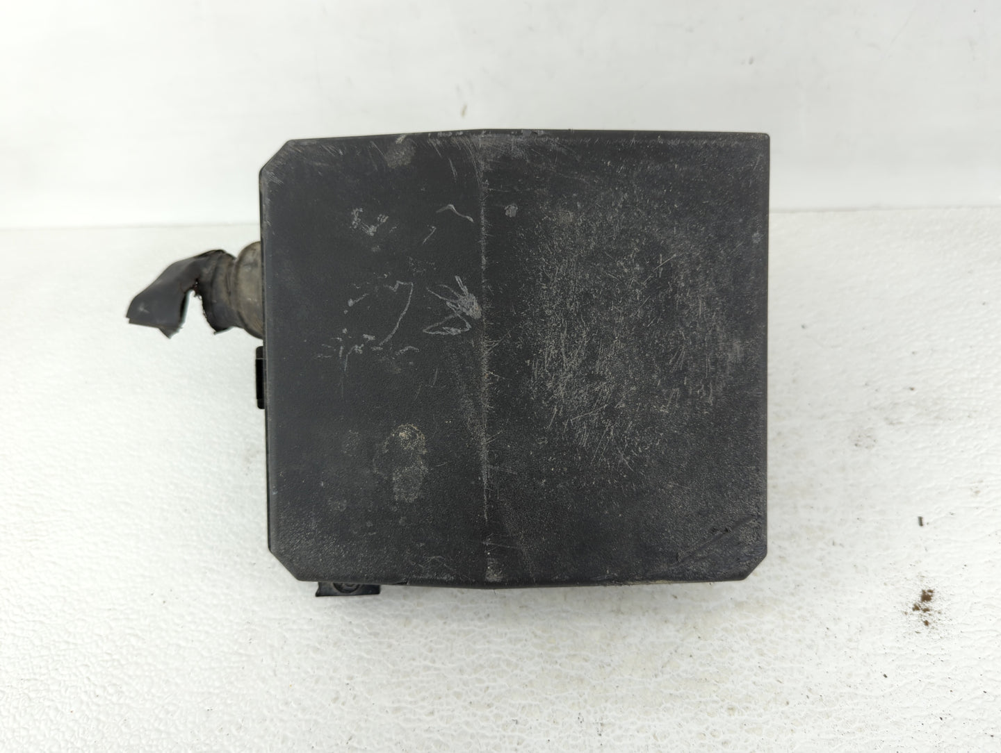 2012-2017 Mitsubishi Rvr Fusebox Fuse Box Panel Relay Module P/N:8565A268 Fits Fits 2012 2013 2014 2015 2016 2017 OEM Used A