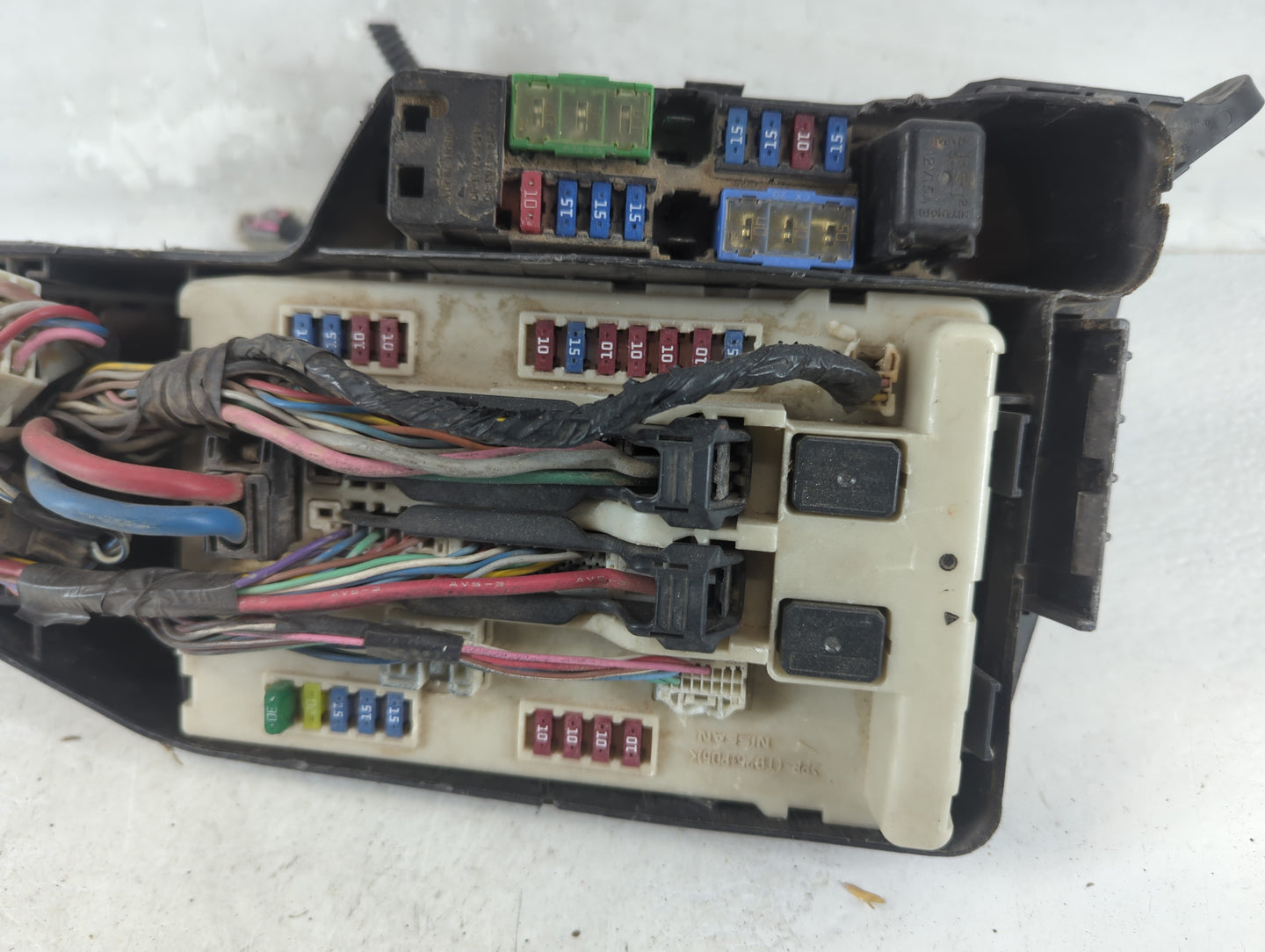 2011-2013 Nissan Altima Fusebox Fuse Box Panel Relay Module P/N:281B71AA1A Fits Fits 2011 2012 2013 OEM Used Auto Parts - Oe