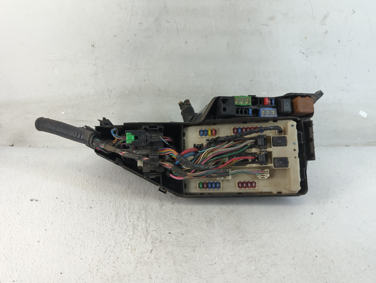 2011-2013 Nissan Altima Fusebox Fuse Box Panel Relay Module P/N:284B71AA1A Fits Fits 2011 2012 2013 OEM Used Auto Parts - Oe