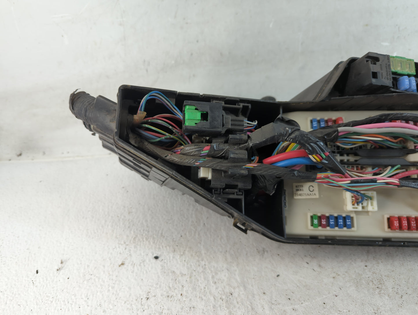 2011-2013 Nissan Altima Fusebox Fuse Box Panel Relay Module P/N:284B71AA1A Fits Fits 2011 2012 2013 OEM Used Auto Parts - Oe