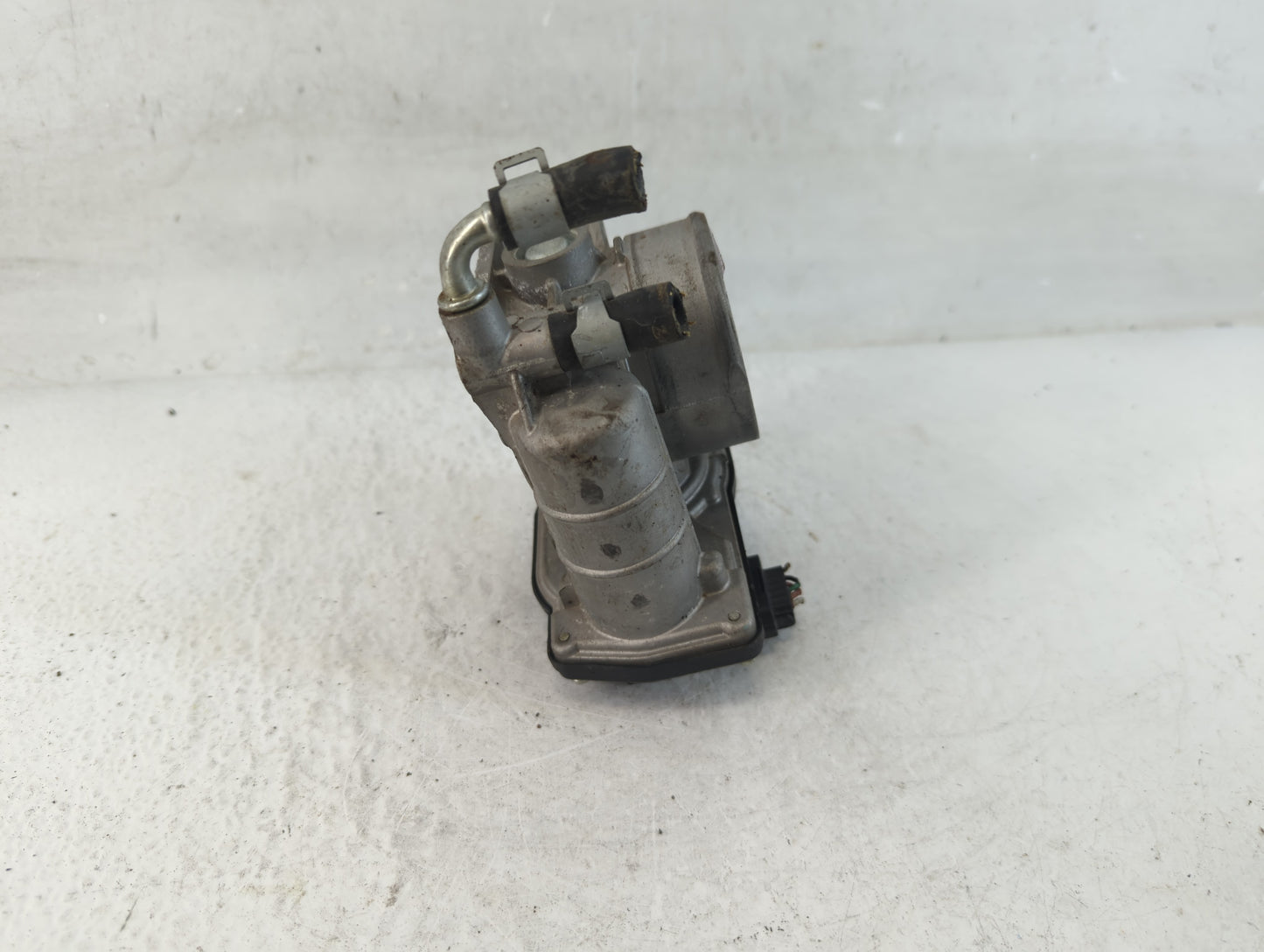 2007-2014 Nissan Altima Throttle Body P/N:0Y24H RME60-15 Fits Fits 2007 2008 2009 2010 2011 2012 2013 2014 OEM Used Auto Par