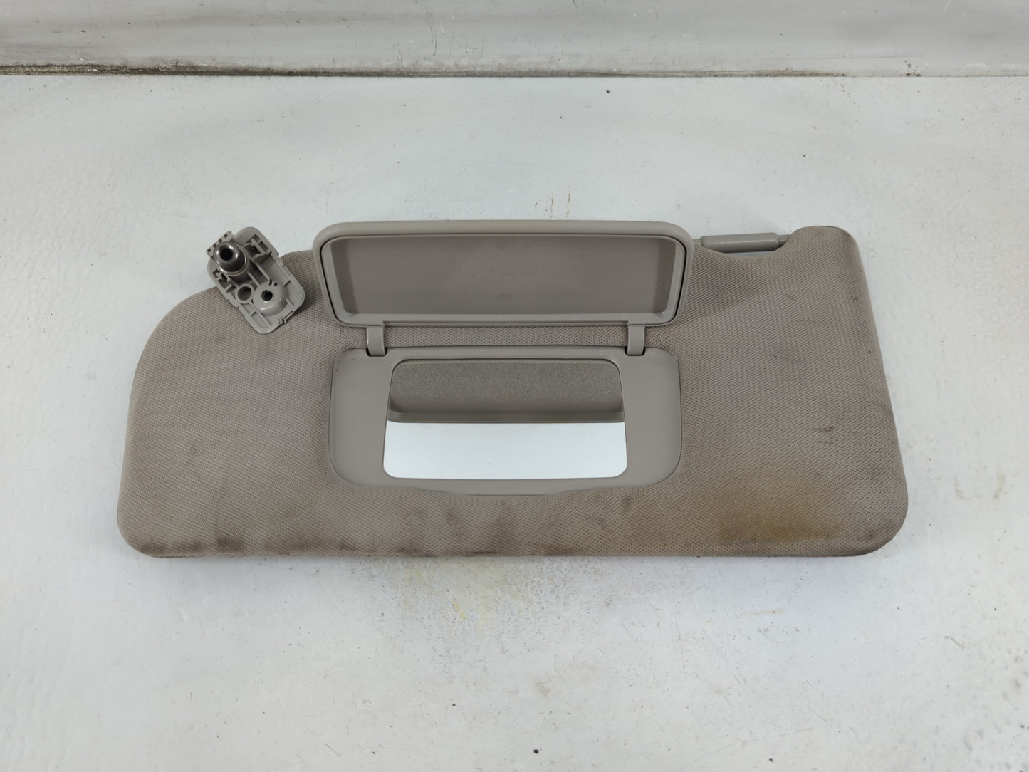 2010-2012 Nissan Altima Sun Visor Shade Replacement Passenger Right Mirror Fits Fits 2010 2011 2012 OEM Used Auto Parts - Oe