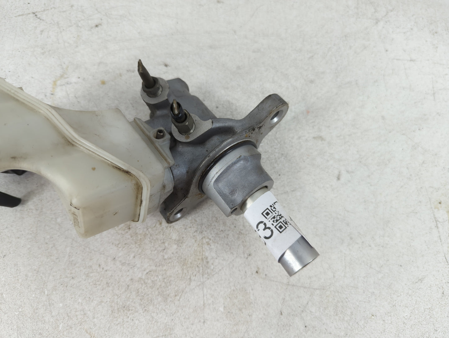 2007-2013 Nissan Altima Brake Master Cylinder - Oemusedautoparts1.com
