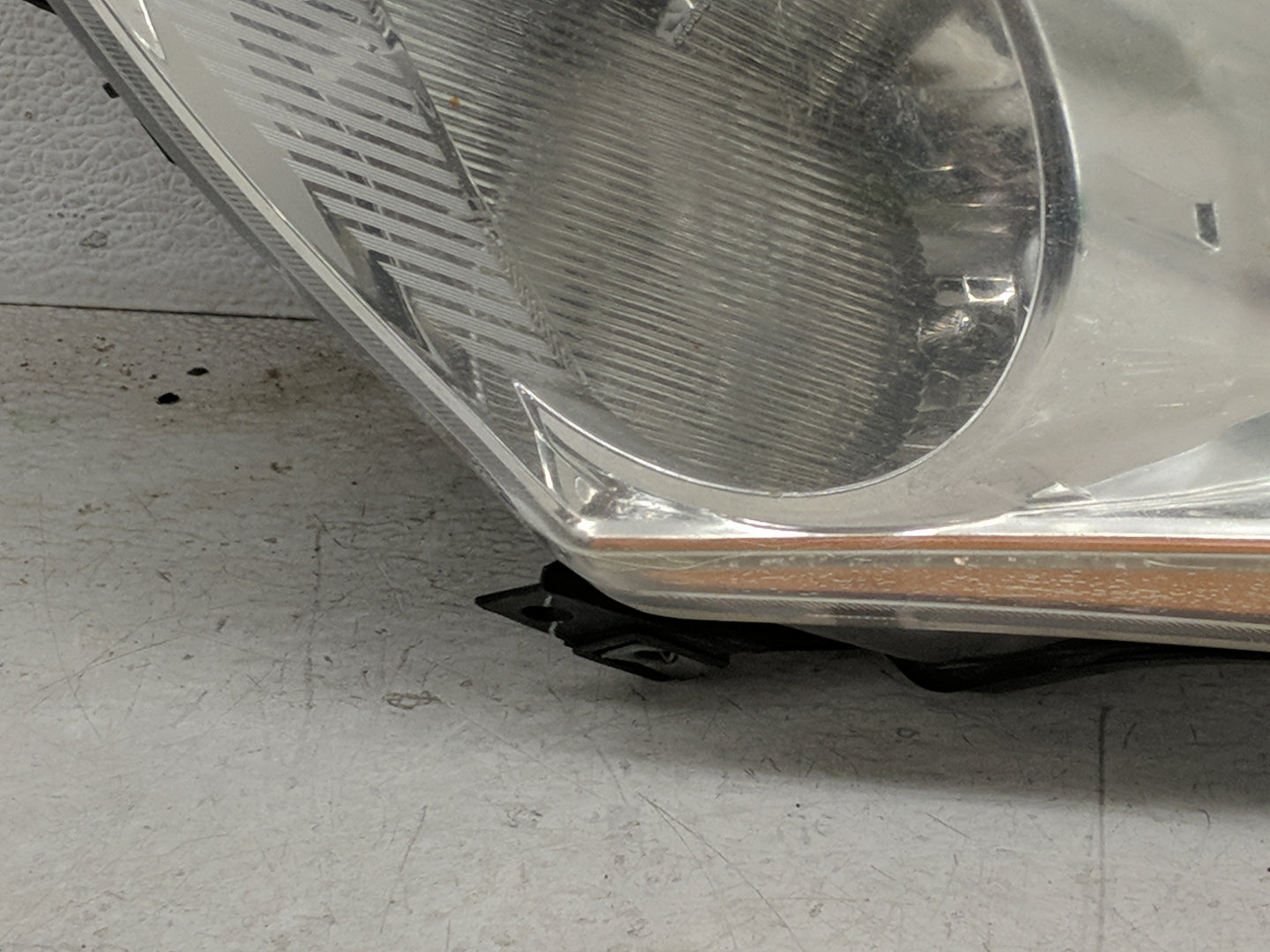 2010-2012 Nissan Altima Driver Left Oem Head Light Headlight Lamp - Oemusedautoparts1.com