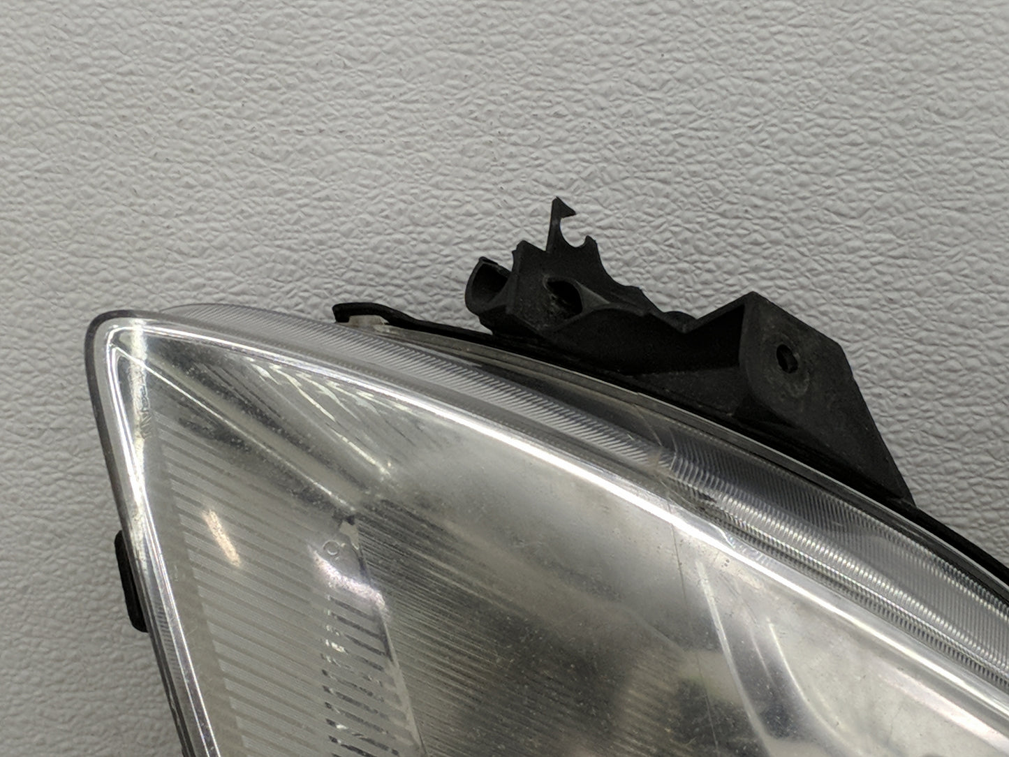 2010-2012 Nissan Altima Driver Left Oem Head Light Headlight Lamp - Oemusedautoparts1.com