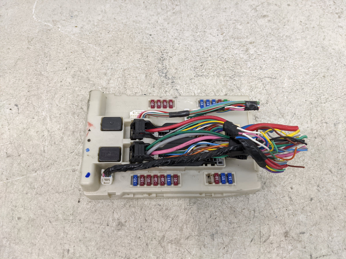 2011-2013 Nissan Altima Fusebox Fuse Box Panel Relay Module Fits Fits 2011 2012 2013 OEM Used Auto Parts - Oemusedautoparts1