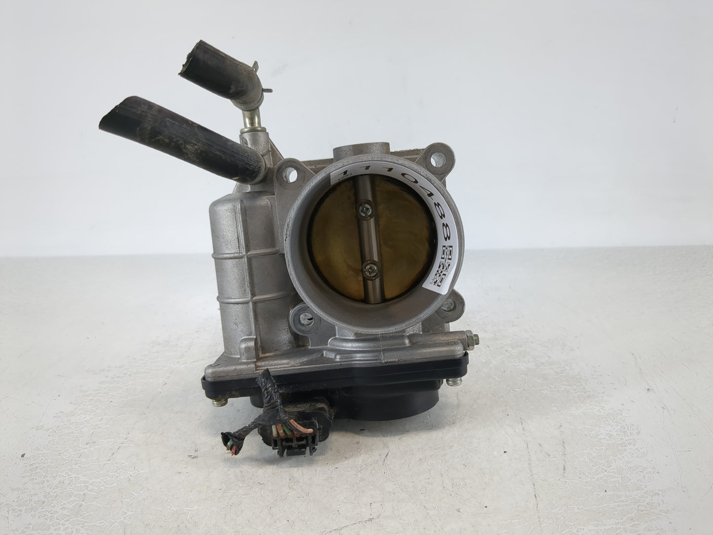 2007-2014 Nissan Altima Throttle Body P/N:526-01 Fits Fits 2007 2008 2009 2010 2011 2012 2013 2014 OEM Used Auto Parts - Oem