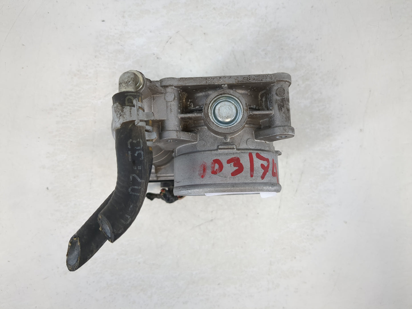 2007-2014 Nissan Altima Throttle Body P/N:526-01 Fits Fits 2007 2008 2009 2010 2011 2012 2013 2014 OEM Used Auto Parts - Oem