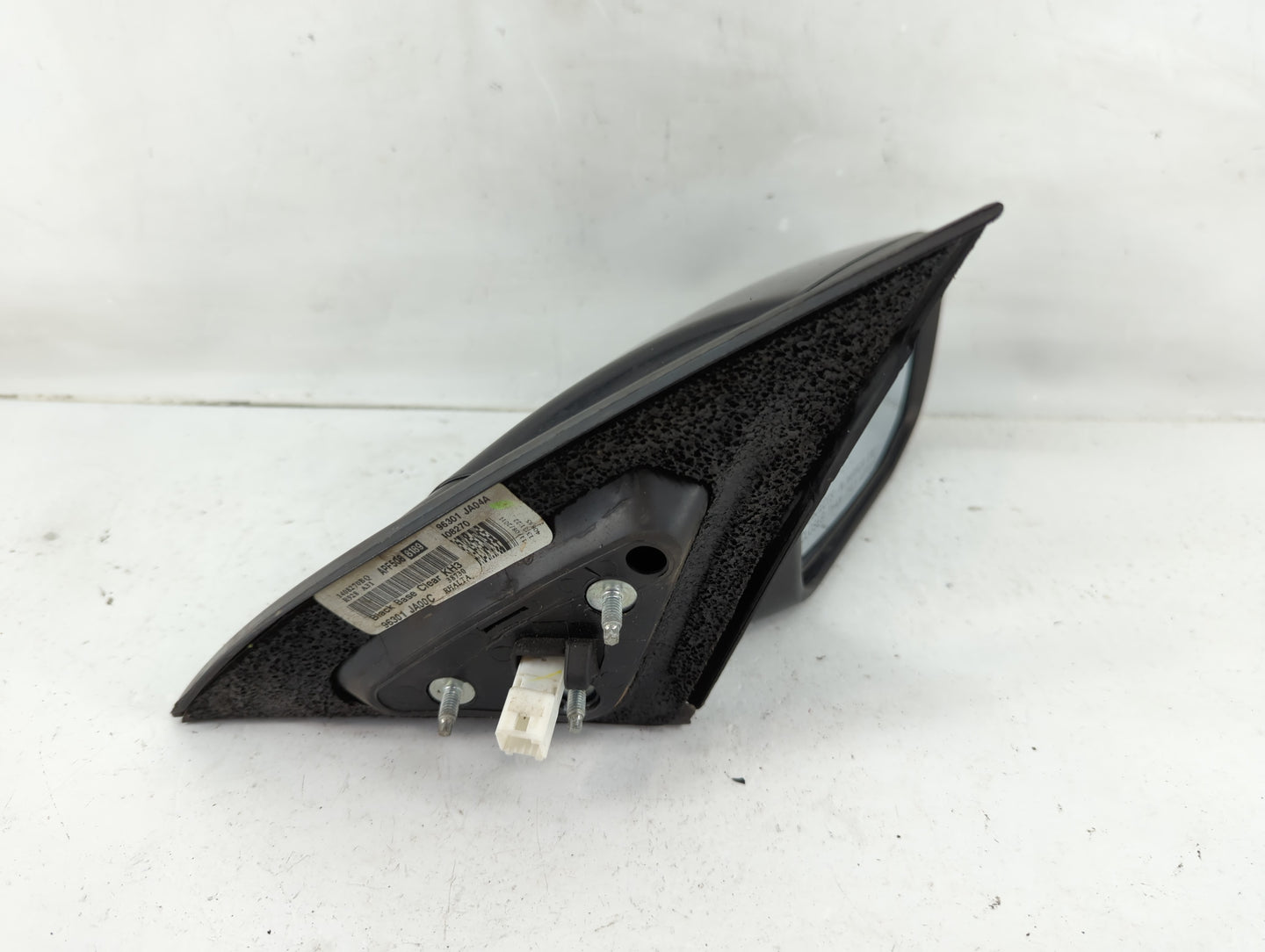 2007-2012 Nissan Altima Passenger Side View Mirror - Right Door Mirror OEM Used - Oemusedautoparts1.com