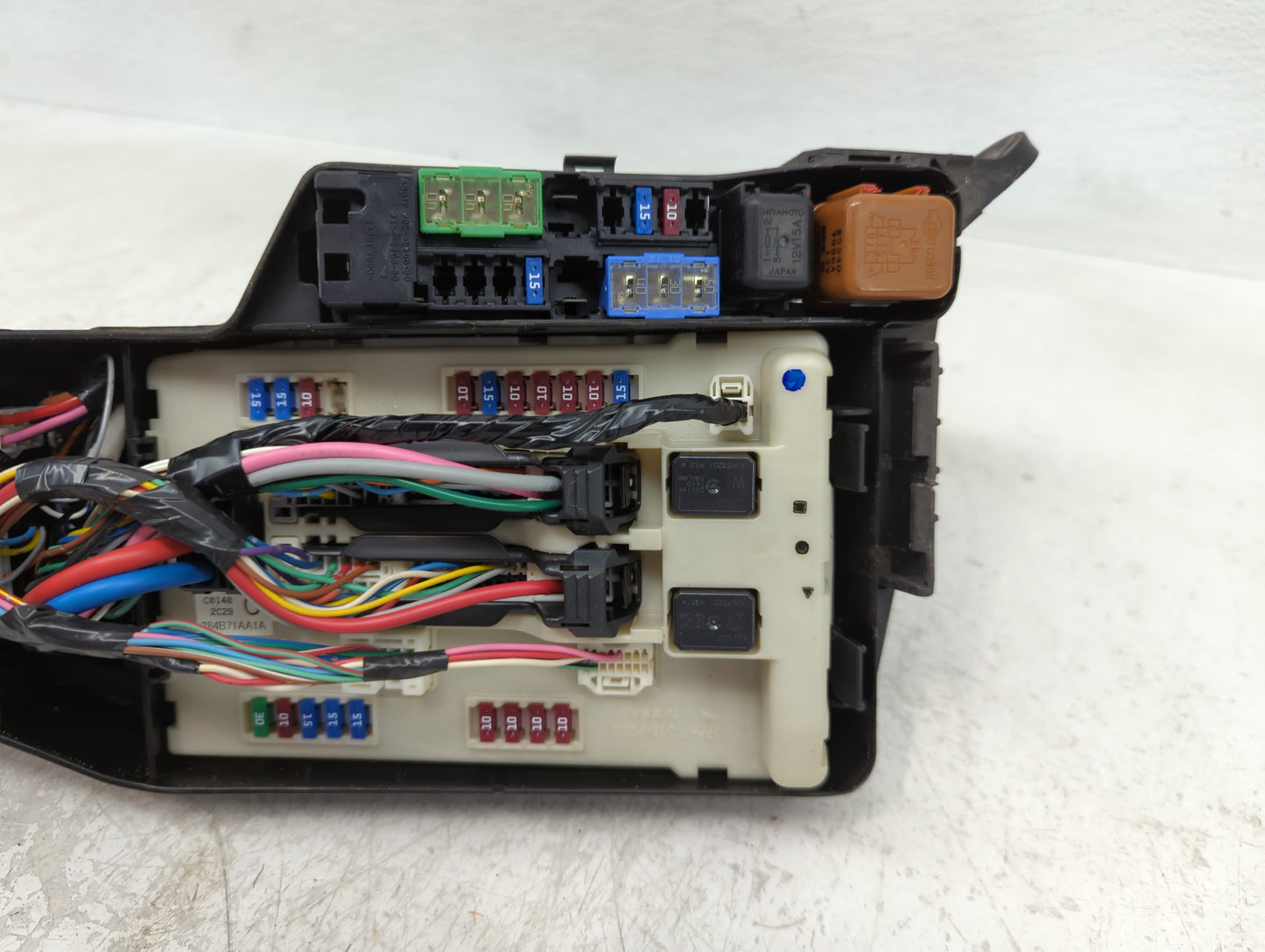 2011-2013 Nissan Altima Fusebox Fuse Box Panel Relay Module P/N:7154-9164-30 Fits Fits 2011 2012 2013 OEM Used Auto Parts - 