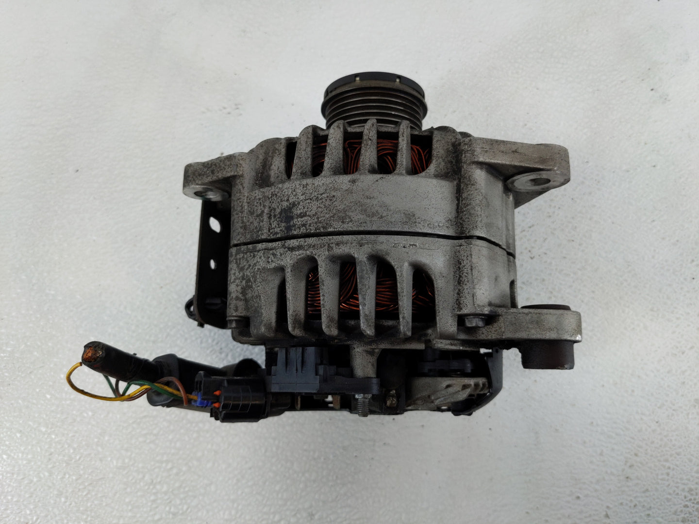 2010-2013 Nissan Altima Alternator Replacement Generator Charging Assembly Engine OEM Fits Fits 2010 2011 2012 2013 OEM Used