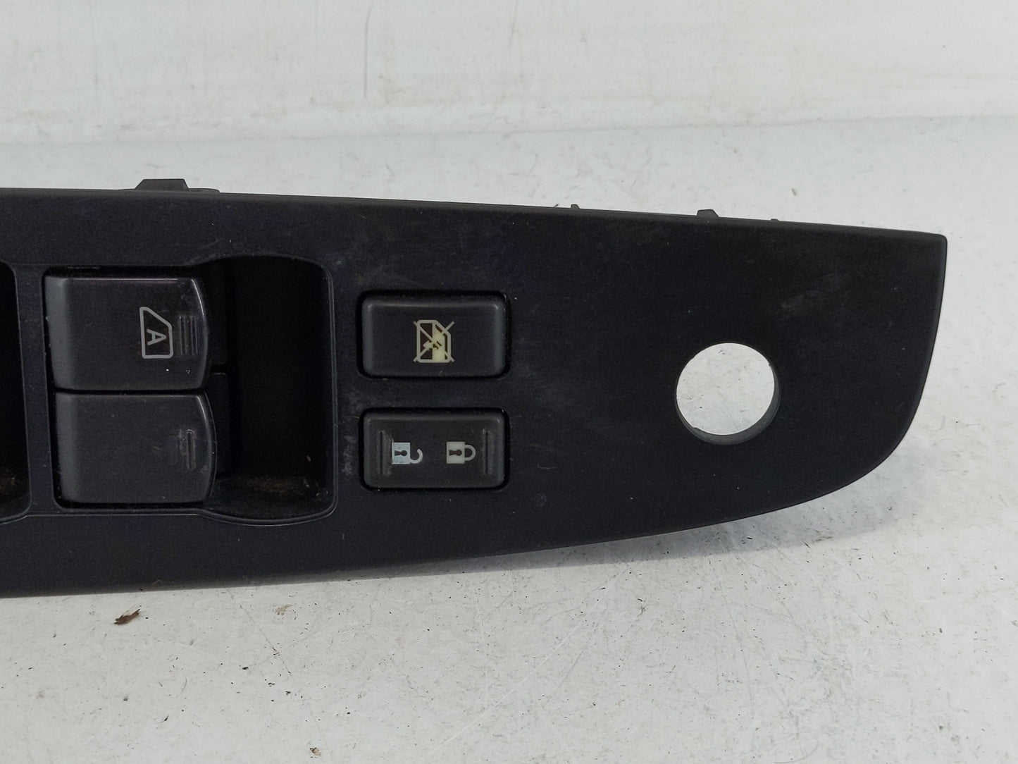 2007-2012 Nissan Altima Master Power Window Switch Replacement Driver Side Left P/N:25401 ZN40C Fits OEM Used Auto Parts - O