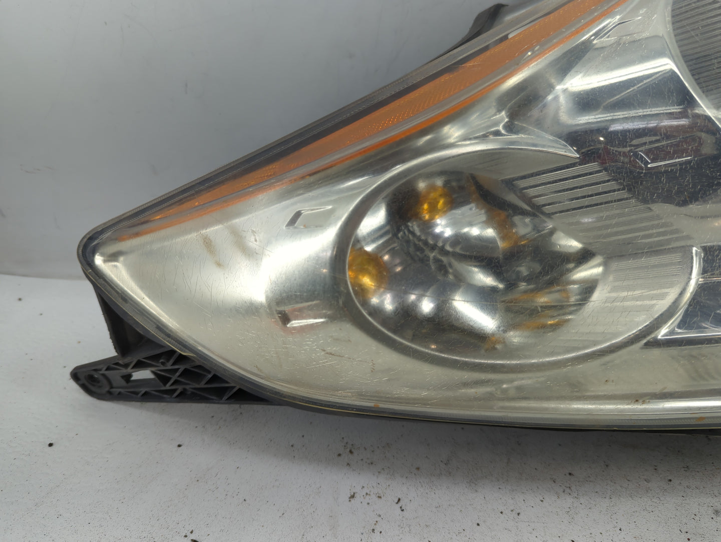 2010-2012 Nissan Altima Passenger Right Oem Head Light Headlight Lamp - Oemusedautoparts1.com