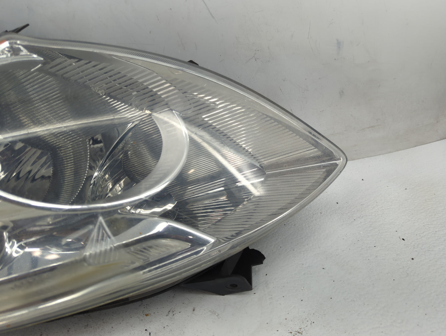 2010-2012 Nissan Altima Passenger Right Oem Head Light Headlight Lamp - Oemusedautoparts1.com