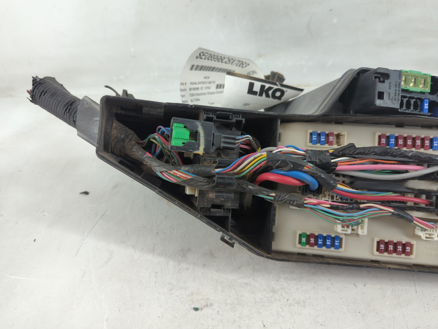 2011-2013 Nissan Altima Fusebox Fuse Box Panel Relay Module P/N:ZY70A Fits Fits 2011 2012 2013 OEM Used Auto Parts - Oemused