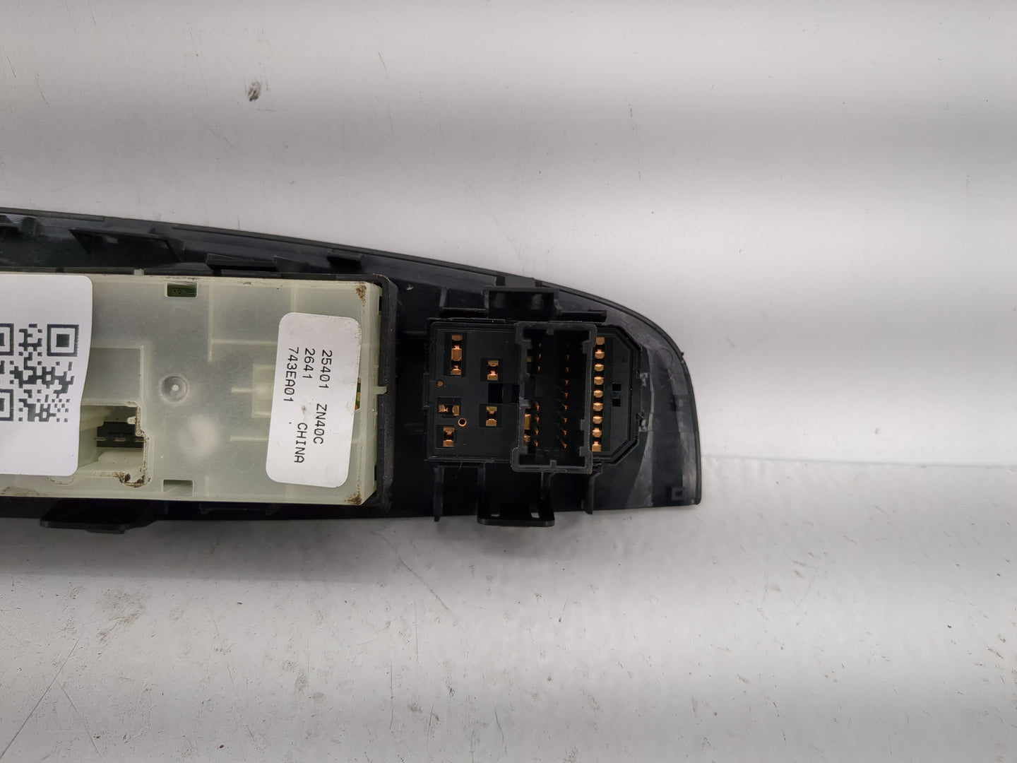 2007-2012 Nissan Altima Master Power Window Switch Replacement Driver Side Left P/N:25401 ZN40C Fits OEM Used Auto Parts - O