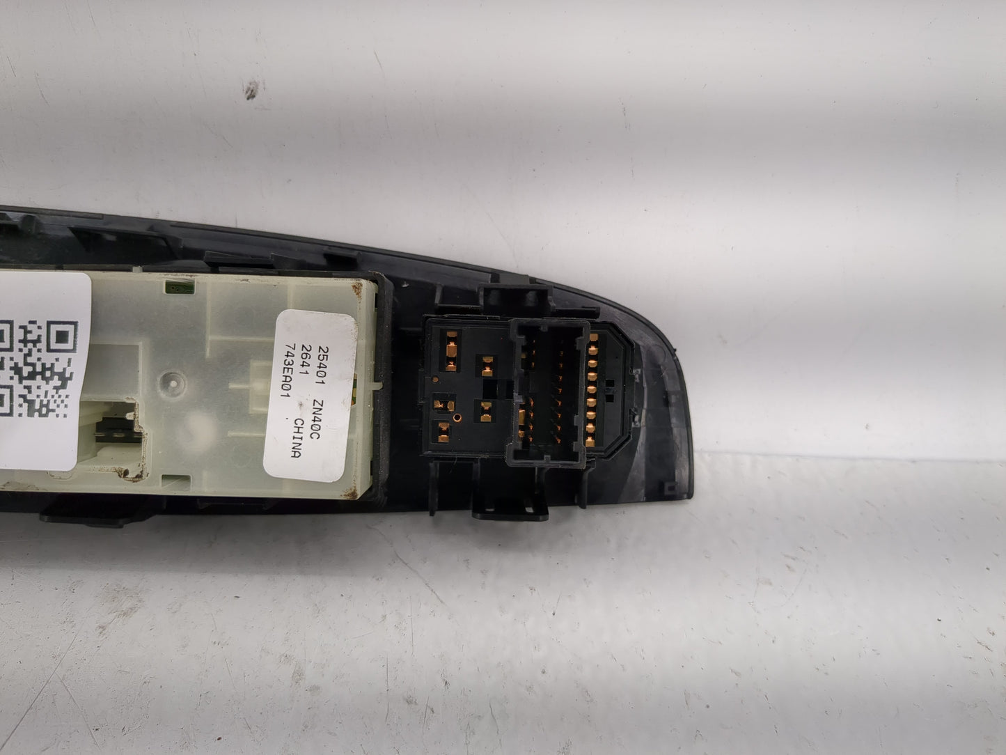 2007-2012 Nissan Altima Master Power Window Switch Replacement Driver Side Left P/N:25401 ZN40C Fits OEM Used Auto Parts - O