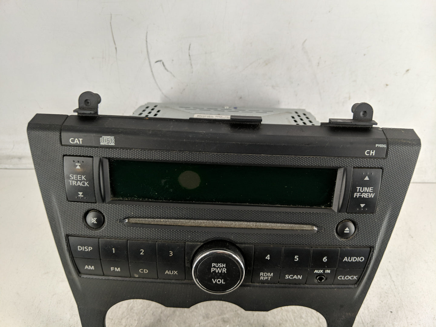 2010-2012 Nissan Altima Radio AM FM Cd Player Receiver Replacement P/N:28185 ZX11A Fits Fits 2010 2011 2012 OEM Used Auto Pa