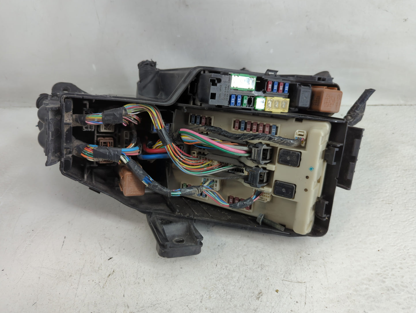 2011-2013 Nissan Altima Fusebox Fuse Box Panel Relay Module Fits Fits 2011 2012 2013 OEM Used Auto Parts - Oemusedautoparts1