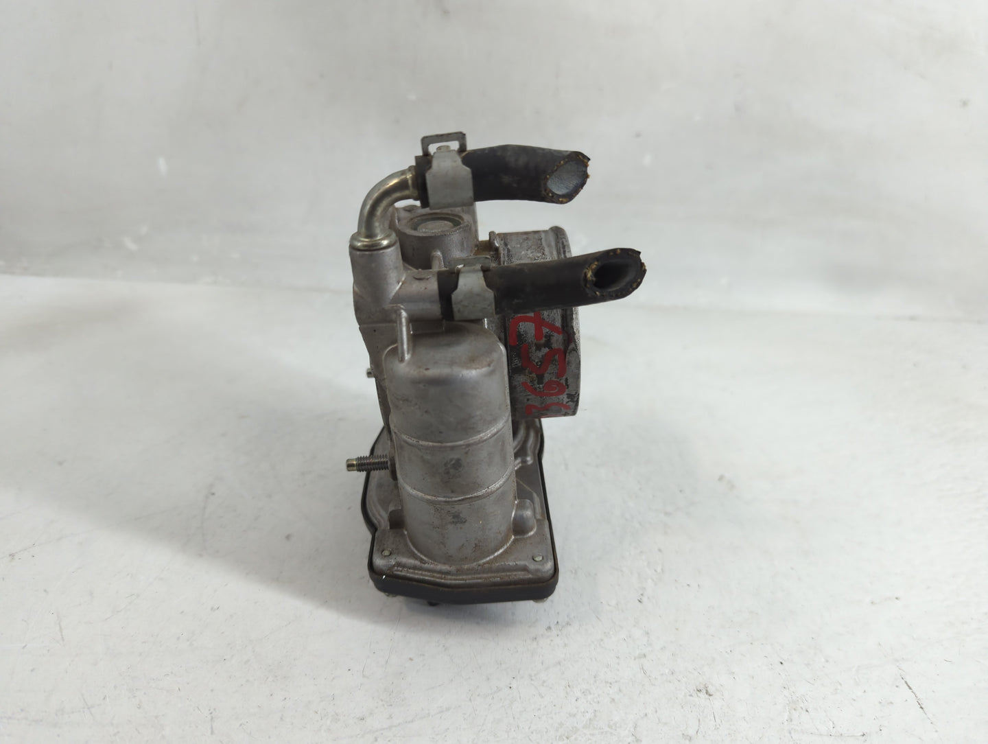 2007-2013 Nissan Altima Throttle Body Fits Fits 2007 2008 2009 2010 2011 2012 2013 OEM Used Auto Parts - Oemusedautoparts1.c