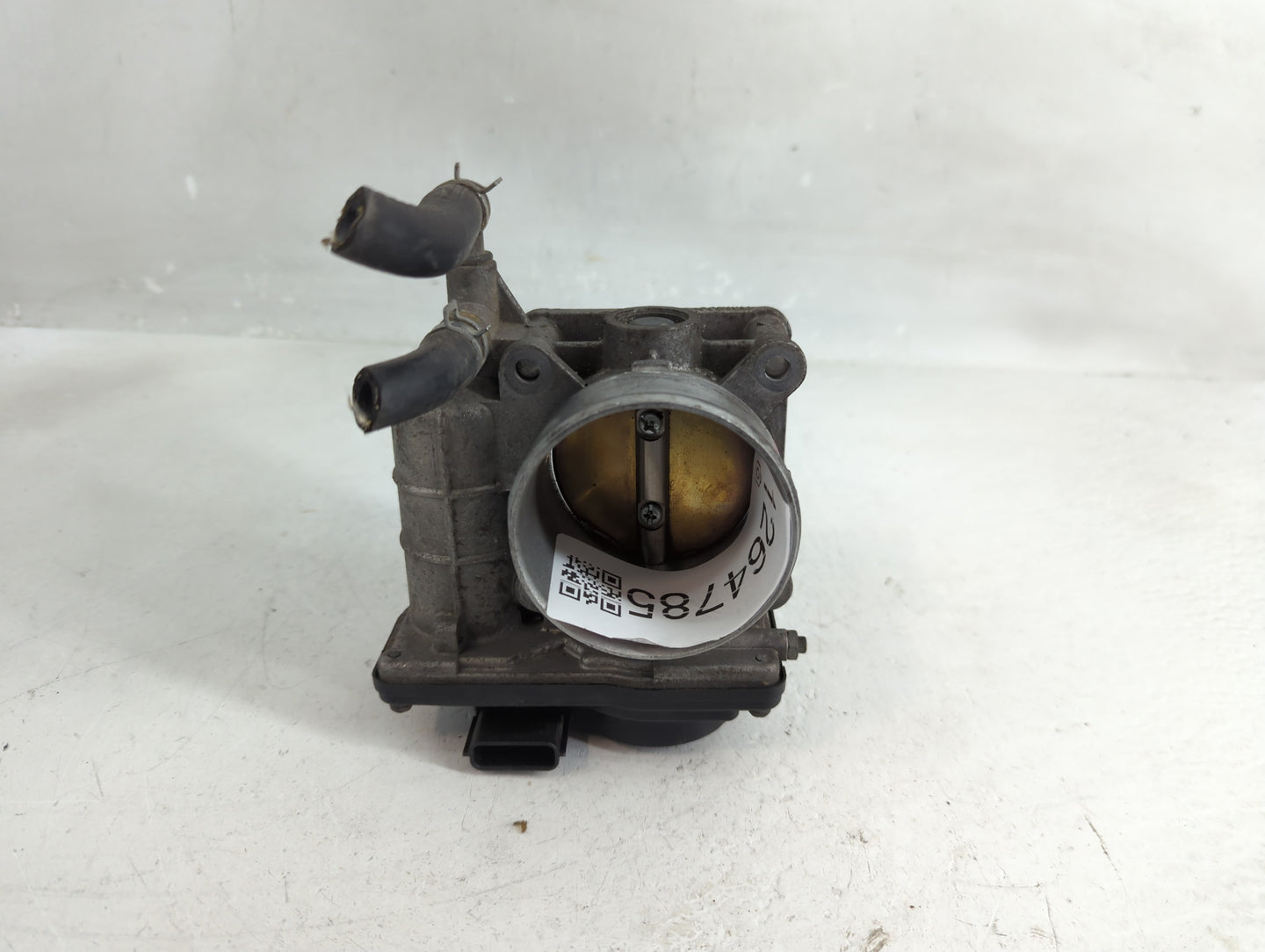 2007-2013 Nissan Altima Throttle Body Fits Fits 2007 2008 2009 2010 2011 2012 2013 OEM Used Auto Parts - Oemusedautoparts1.c