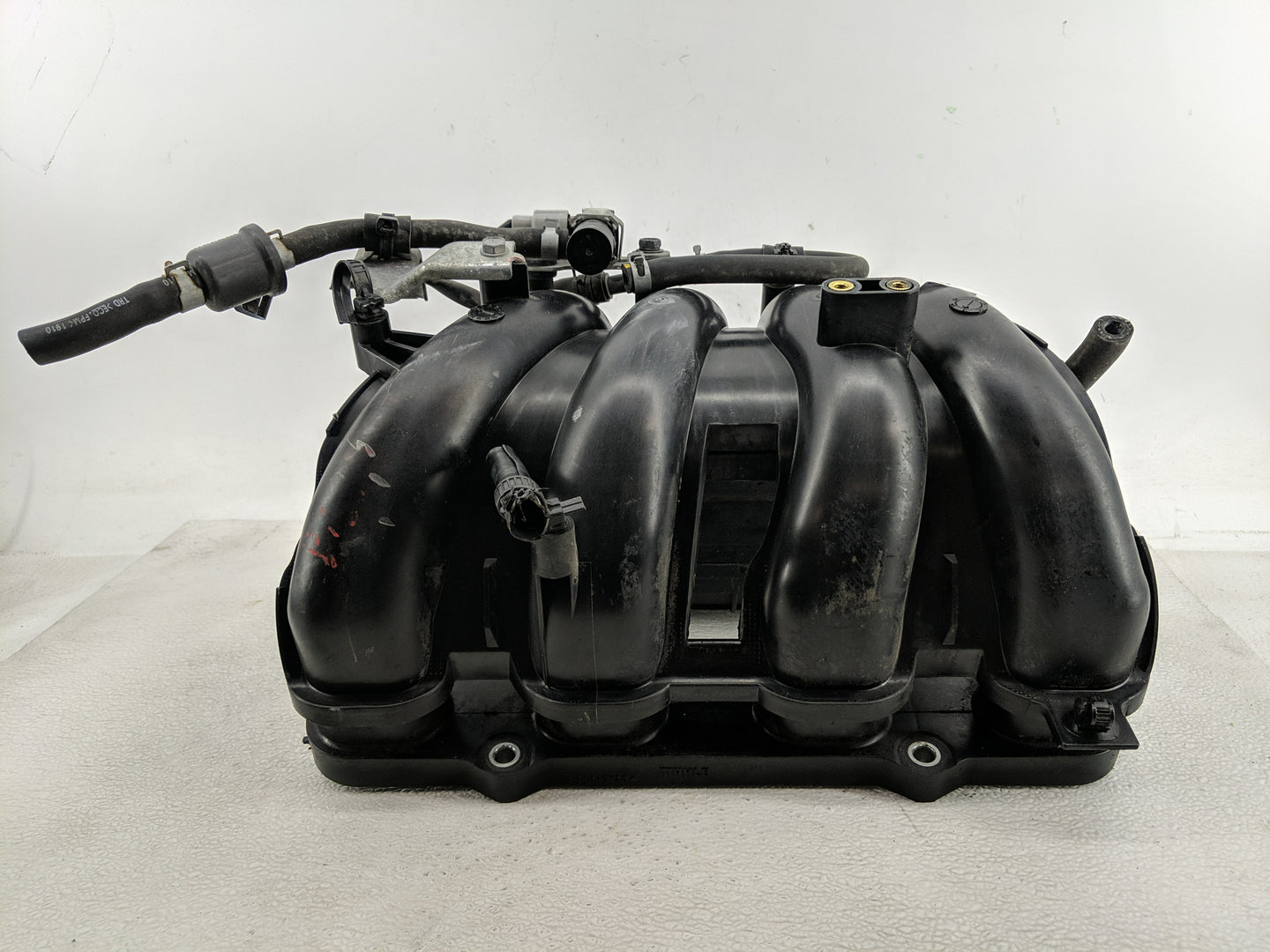 2007-2013 Nissan Altima Air Intake Manifold P/N:350111427 Fits Fits 2007 2008 2009 2010 2011 2012 2013 OEM Used Auto Parts -