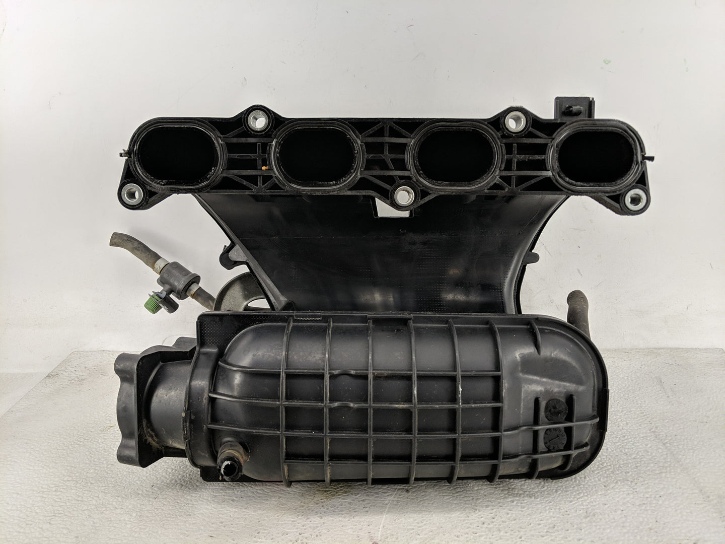 2007-2013 Nissan Altima Air Intake Manifold P/N:350111427 Fits Fits 2007 2008 2009 2010 2011 2012 2013 OEM Used Auto Parts -
