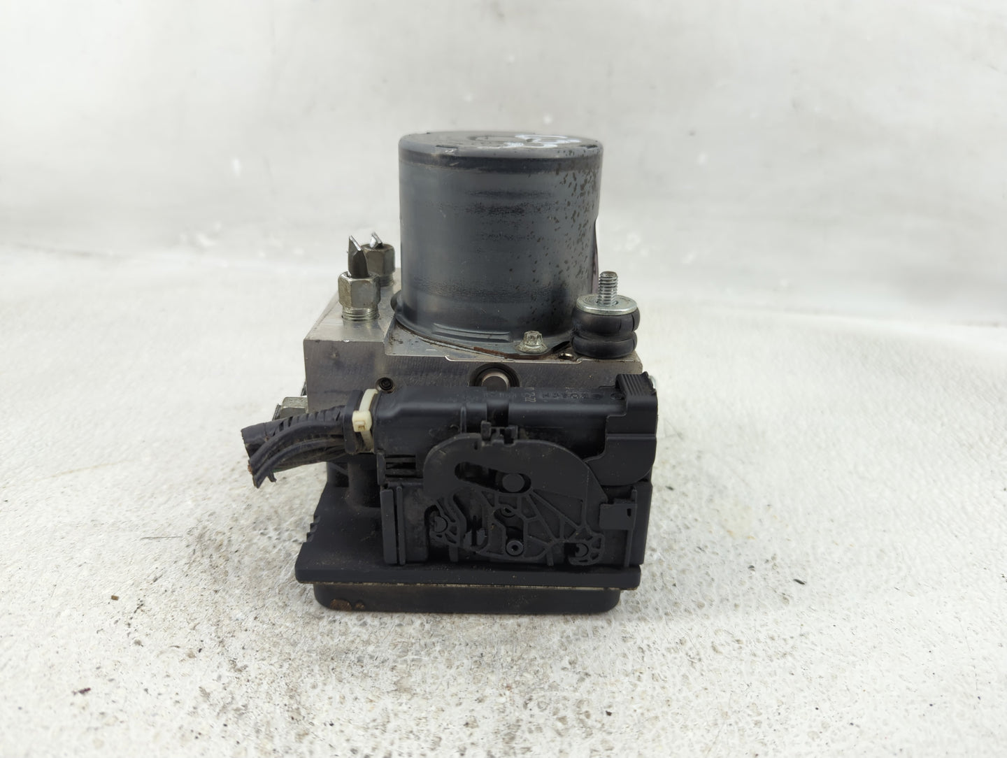 2011-2012 Nissan Altima ABS Pump Control Module Replacement P/N:47660 ZX65A 0 265 251 446 Fits Fits 2011 2012 OEM Used Auto 