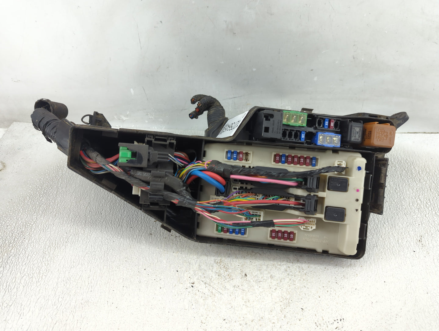 2011-2013 Nissan Altima Fusebox Fuse Box Panel Relay Module P/N:7154-9164-30 Fits Fits 2011 2012 2013 OEM Used Auto Parts - 