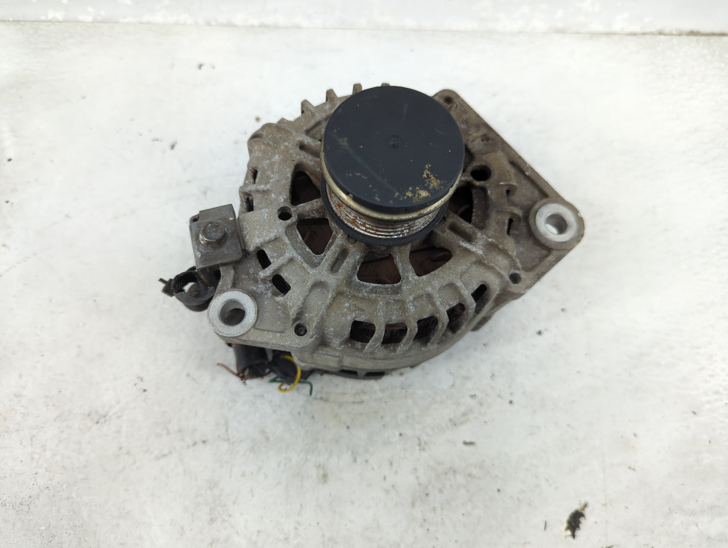 2010-2013 Nissan Altima Alternator Replacement Generator Charging Assembly Engine OEM Fits Fits 2010 2011 2012 2013 OEM Used
