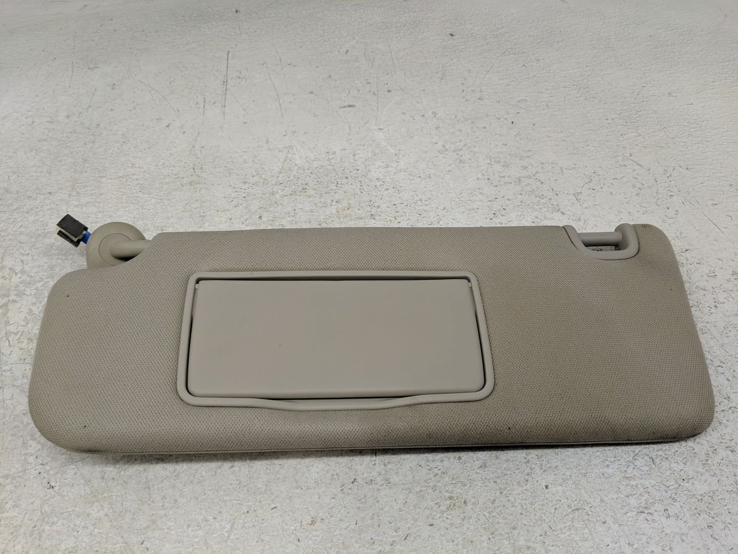 2010-2012 Nissan Altima Sun Visor Shade Replacement Driver Left Mirror Fits Fits 2010 2011 2012 OEM Used Auto Parts - Oemuse