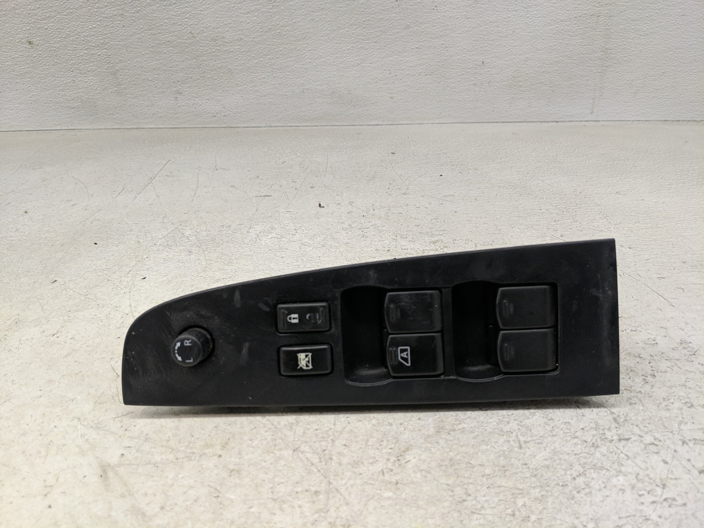 2007-2012 Nissan Altima Master Power Window Switch Replacement Driver Side Left P/N:25401 ZN40C Fits OEM Used Auto Parts - O