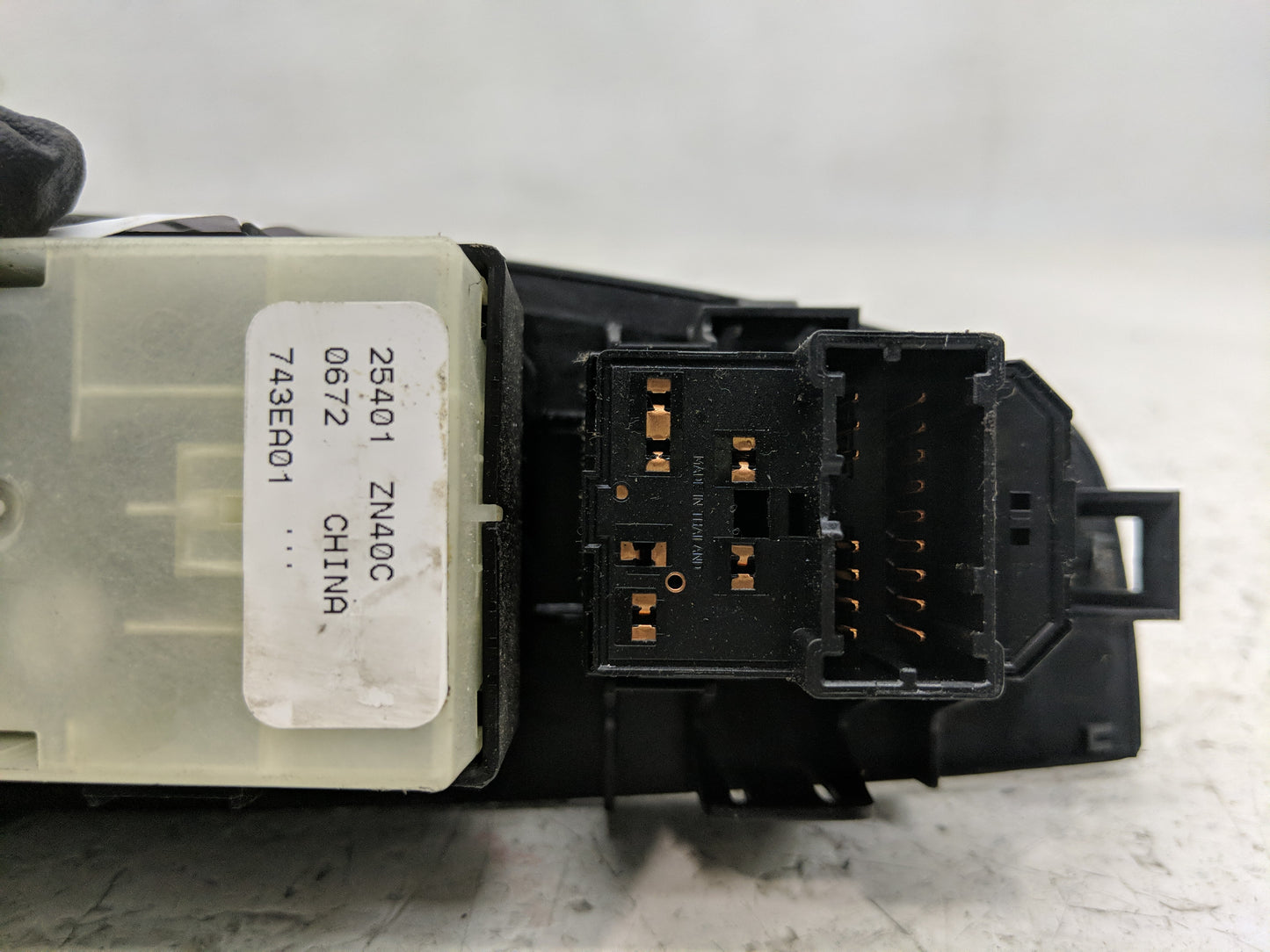 2007-2012 Nissan Altima Master Power Window Switch Replacement Driver Side Left P/N:25401 ZN40C Fits OEM Used Auto Parts - O