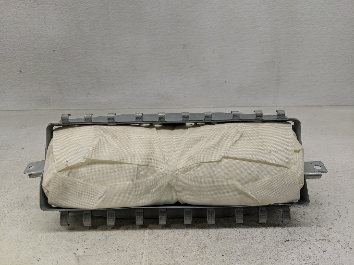 2007-2012 Nissan Altima Air Bag Passenger Right Dashboard OEM Fits Fits 2007 2008 2009 2010 2011 2012 OEM Used Auto Parts - 