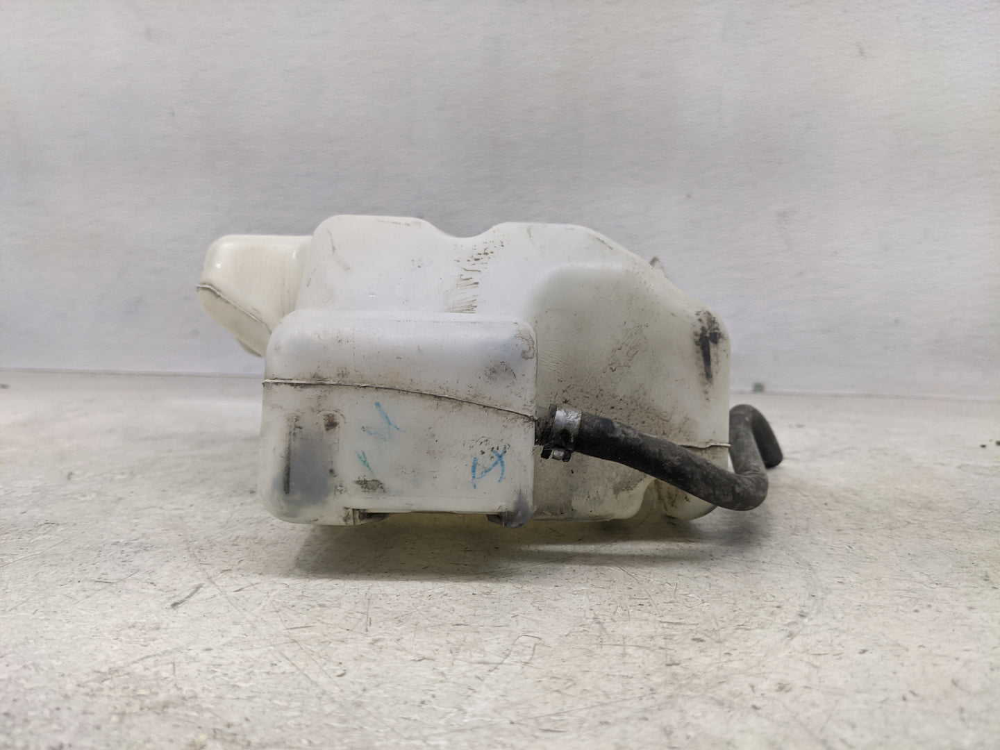 2007-2013 Nissan Altima Radiator Coolant Overflow Expansion Tank Bottle - Oemusedautoparts1.com